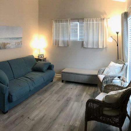 Salty Serenity Duplex Cocoa Beach Exteriör bild